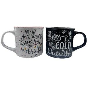 Holly Hill Hot Chocolate Coffee Holiday Christmas Mugs Black White Lot Of 2